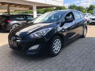 Hyundai i30 1,6 CRDi 110 Comfort Go! CW