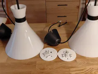 Trompetlamper.