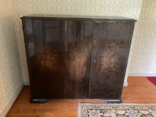 Skænk/dækketøjsskab