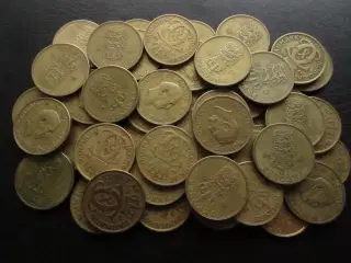 50 stk gule 2 kroner 1925-1958 div. årstal