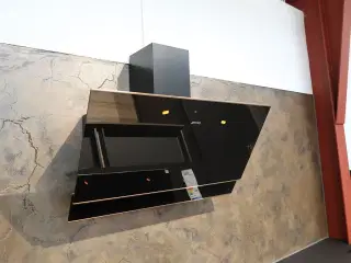 Væghængt emhætte SMEG KV694R