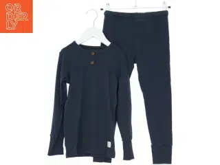 Pyjamas sæt til børn fra Pomp de Lux (str. 122)