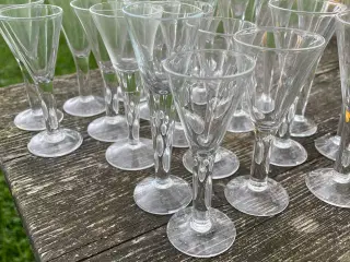 Snapseglas 22 stk trompetglas. 