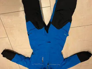 Flyverdragt