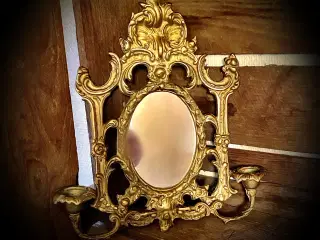 * Smukt Vintagespejl med ornamenter - i messing