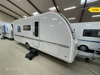 2026 - Adria Adora 573 PT   Adria Adora 573 PT Nyhed årg. 2026  6/7 sovepladser. 2000 kg totalvægt kan vejes ned.