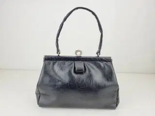 ⭐️- Fin Vintage LADY F. Skuldertaske i Læder