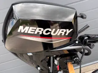 20 hk Mercury med elstart og langt ben fra 2024. 