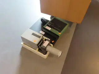 Slideprojektor PRADO UNIVERSAL samt div.