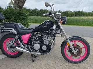 Yamaha XJ 700 Maxim