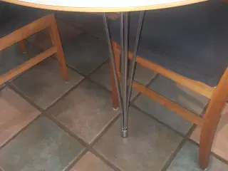 Spisebord 