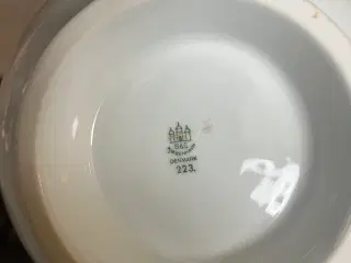 Fad på fod m. Guldkant fra mågestellet 