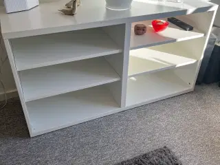 TV og stereo møbel
