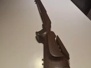 Tikka 590 skæfte