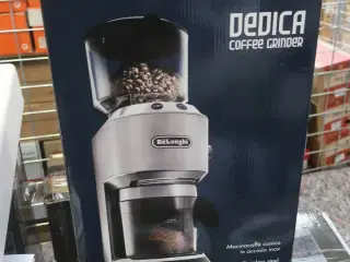Kaffekværn DELONGHI DEDICA KG520.M
