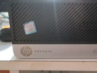 Skærm 22" m. tastatur HP L2206w (PC medfølger ikke)