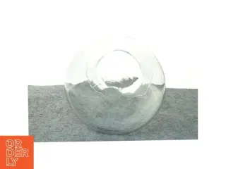 Vase (str. 21 x 17 cm)