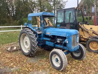 Traktor (Fordson power Major)