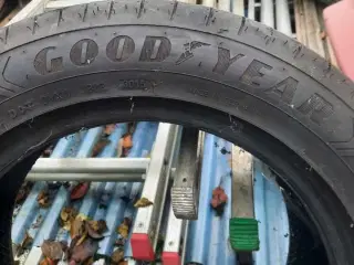 4 stk Goodyear 215 / 65 / R16 Efficent Cargo