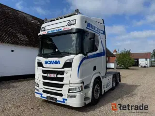 Scania R540 6X2 trækker
