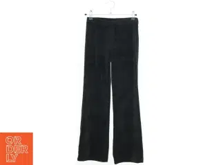 Sorte fløjsbukser fra H&M (str. 146)