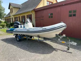 Valiant V520 RIB, 90HK
