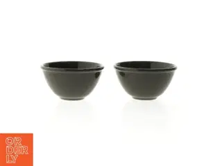 Sorte keramik skåle 2 stk. (str. Ø. 10 cm. 2 styk)