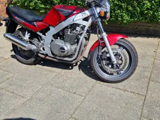 Suzuki GS500E sælges