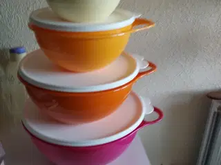 Tupperware skåle 4,5 L 3 L 1,4 L og 600 ml