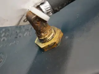 Case 621D Diseltank 87400409