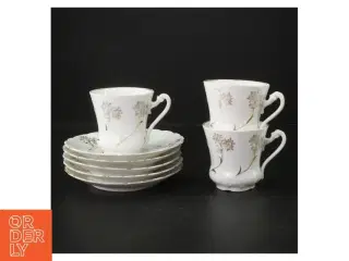 Porcelæn tekopper med underkopper (str. Ø. 14 cm. h. 7 cm y. 7,5 cm)