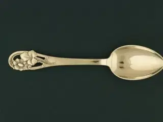 Daisy Dessertske, 18 cm.