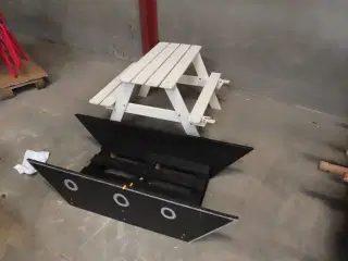 Bord-/bænkesæt til børn