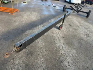 New Holland 24" Skærebordsvogn