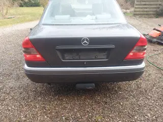 Mercedes c180 elegance w202 