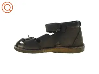 Sandaler fra Rap (str. 22)