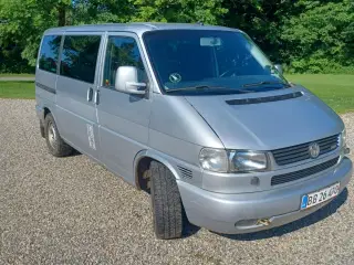 VW minibus 2,5 TDI