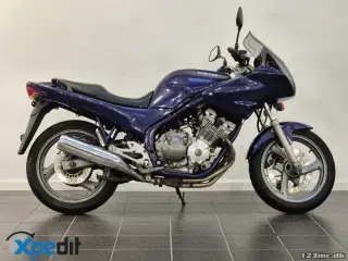 Yamaha XJ 600