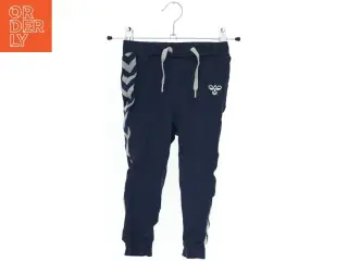 Børnebukser med snøre fra Hummel (str. 92)