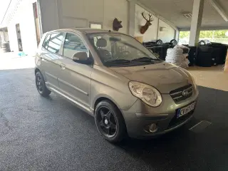 Kia Picanto 1,1 Exclusive