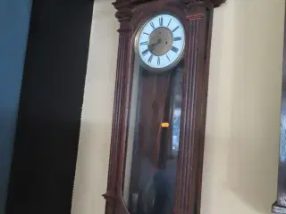 Vægur