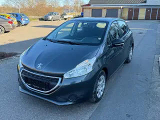 Peugeot 208 1.0 Benzin 