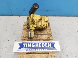 New Holland TX68 Hydrostat pumpe 9811195
