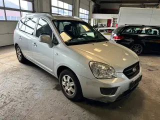 Kia Carens 2.0 benzin Årg 2010