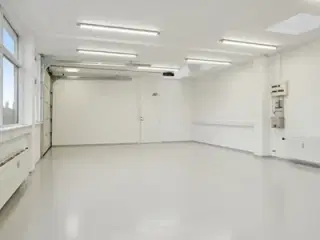 Funktionelt lager / montage / værksted