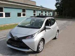 Toyota Aygo 1,0 VVT-I X-Sky 69HK 5d