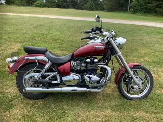 Triumph Speedmaster 900