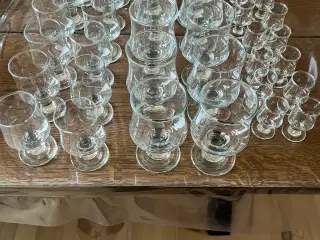 Glas i 3 størrelser, 12 stk.  af hver