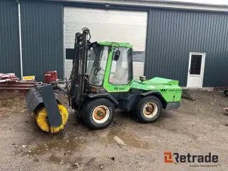 - - - LM Trac LM485 T