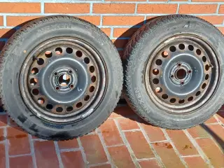 2 Stålfælge med gode dæk.